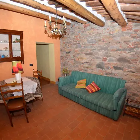 ヴィラ Pieve Di Compito Sleeps 13 Pool Wifi SantʼAndrea di Compito