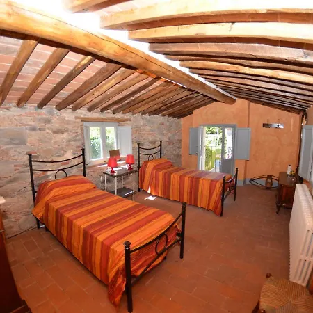 Pieve Di Compito Sleeps 13 Pool Wifi ヴィラ *
